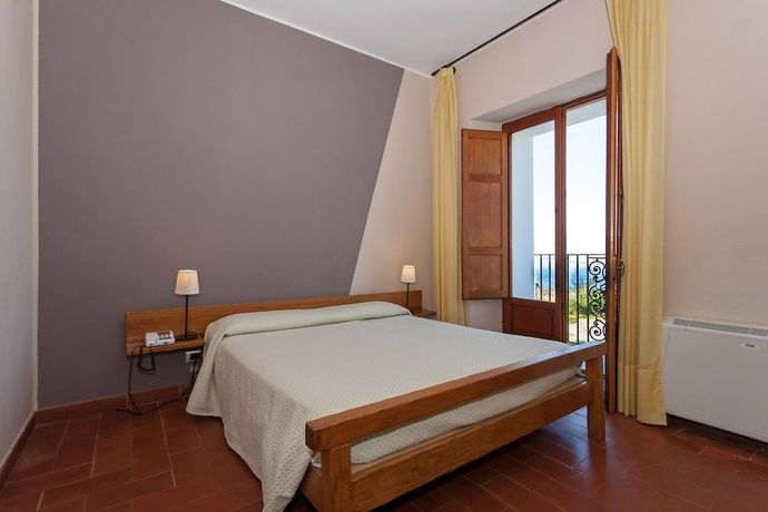Imagen de la habitación del Hotel Ducale, Diamante. Foto 5
