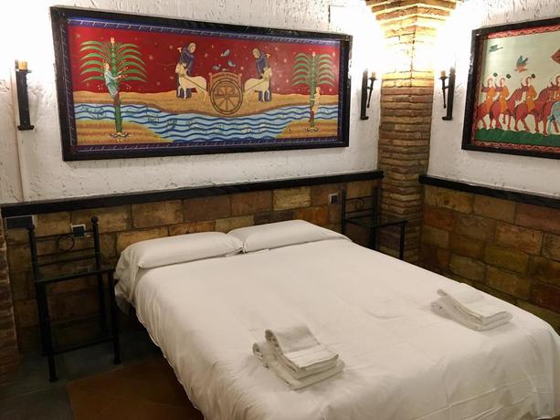 Imagen de la habitación del Hotel Ducay. Foto 7