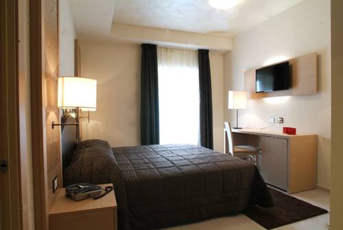 Imagen de la habitación del Hotel Duchessa Della Sila. Foto 13