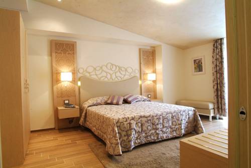 Imagen de la habitación del Hotel Duchessa Della Sila. Foto 14