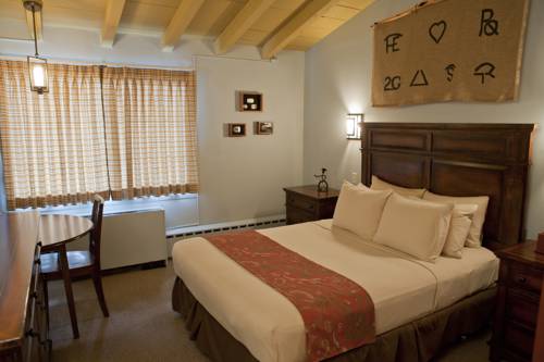 Imagen de la habitación del Hotel Dude Rancher Lodge. Foto 2