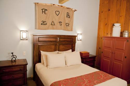 Imagen de la habitación del Hotel Dude Rancher Lodge. Foto 3