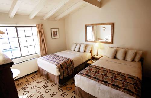 Imagen de la habitación del Hotel Dude Rancher Lodge. Foto 11