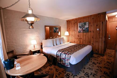 Imagen de la habitación del Hotel Dude Rancher Lodge. Foto 12