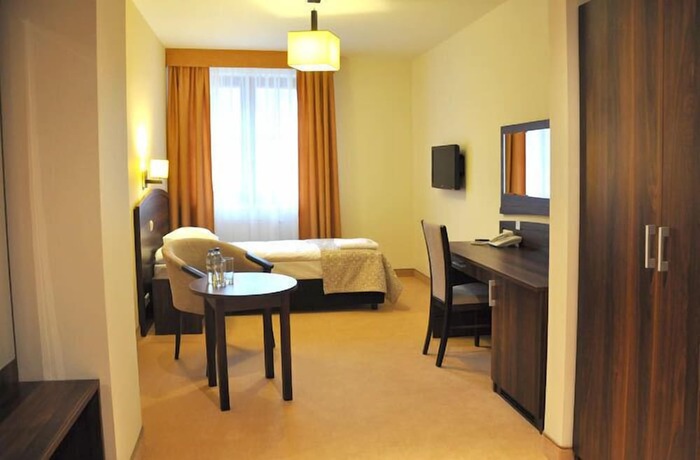 Imagen de la habitación del Hotel Dudek. Foto 13