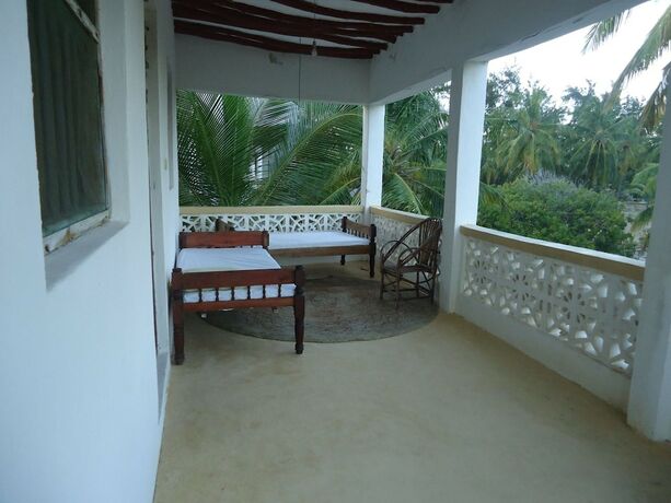 Imagen general del Hotel Dudu Villas N Backpackers. Foto 1