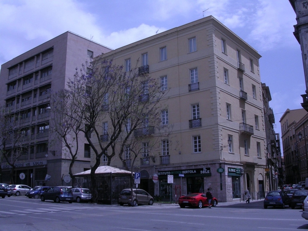 Imagen general del Hotel Due Colonne, CAGLIARI. Foto 1