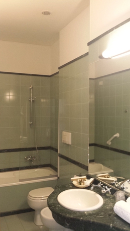 Imagen de la habitación del Hotel Due Colonne, CAGLIARI. Foto 3