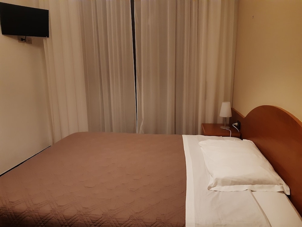 Imagen de la habitación del Hotel Due Gemelli. Foto 9