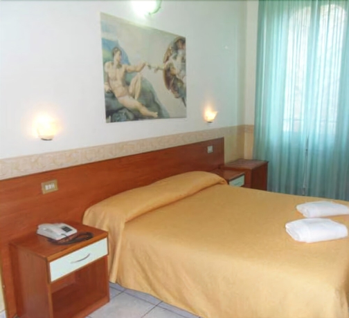 Imagen de la habitación del Hotel Due Giardini. Foto 9