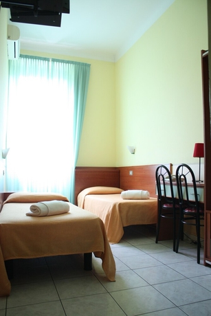 Imagen de la habitación del Hotel Due Giardini. Foto 11