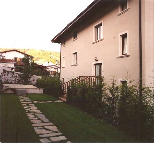 Imagen de los exteriores del Hotel Due Monti. Foto 13