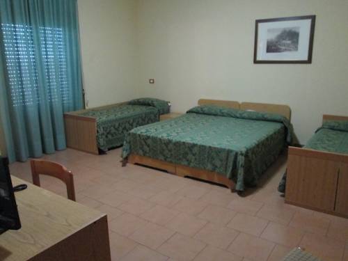 Imagen de la habitación del Hotel Due Pini, Melfi. Foto 7