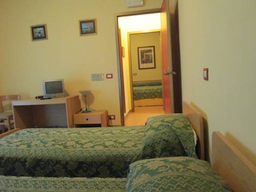 Imagen de la habitación del Hotel Due Pini, Melfi. Foto 17