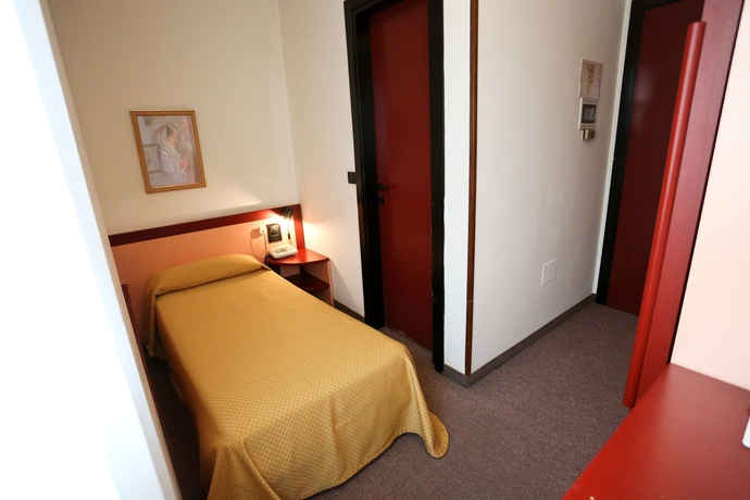 Imagen de la habitación del Hotel Due Ragni. Foto 8