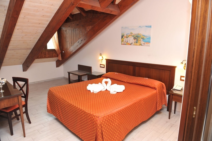 Imagen de la habitación del Hotel Due Torri, Agerola. Foto 4