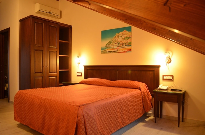 Imagen de la habitación del Hotel Due Torri, Agerola. Foto 5