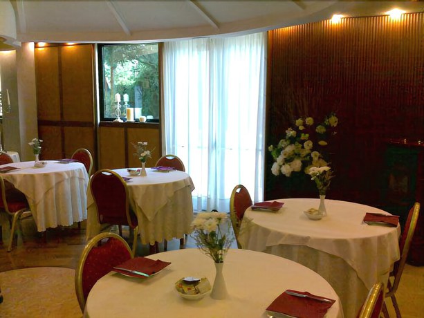 Imagen del bar/restaurante del Hotel Due Torri Tempesta. Foto 5