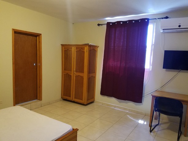 Imagen de la habitación del Hotel Duen. Foto 4