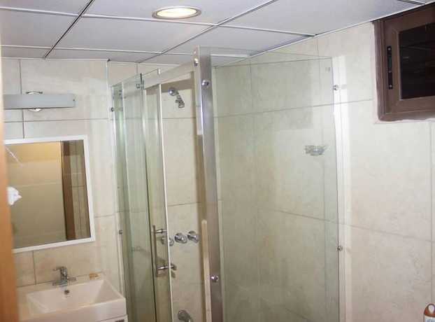 Imagen de la habitación del Hotel Duen. Foto 7