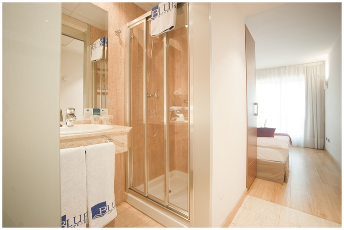 Imagen de la habitación del Hotel Duerming Longoria Plaza. Foto 10