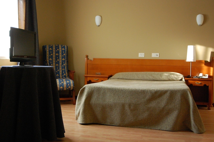 Imagen de la habitación del Hotel Duerming París Pontevedra. Foto 6