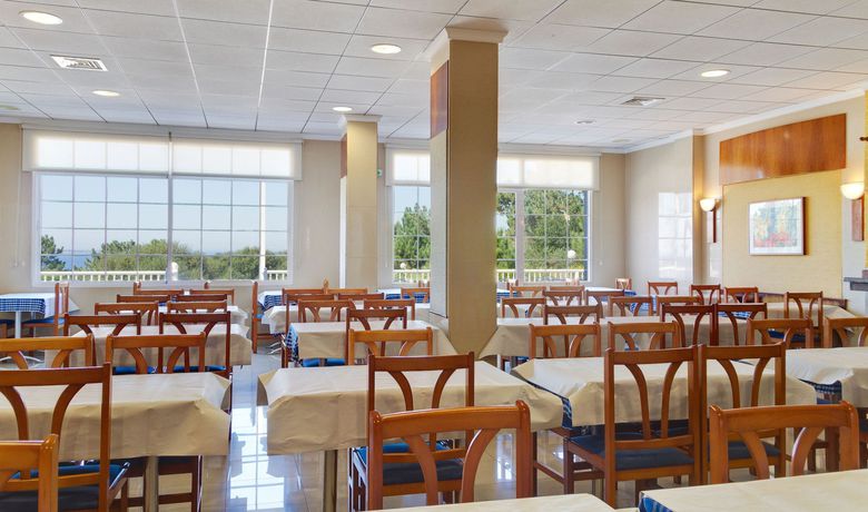 Imagen del bar/restaurante del Hotel Duerming San Vicente. Foto 2