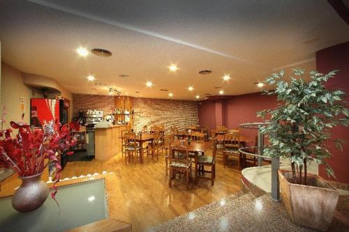 Imagen general del Hotel Duerming Villa De Sarria. Foto 5