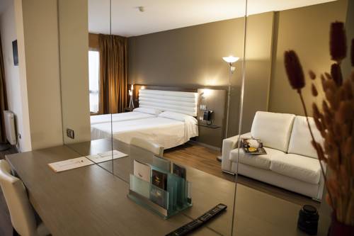 Imagen de la habitación del Hotel Duero. Foto 10