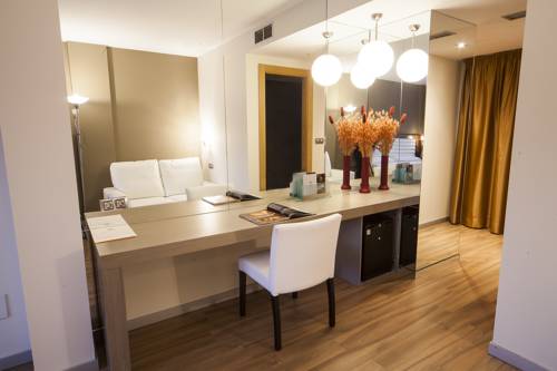 Imagen de la habitación del Hotel Duero. Foto 12