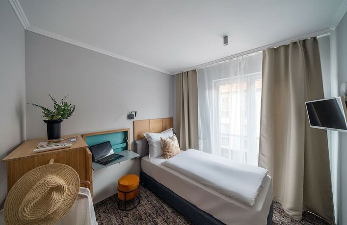 Imagen de la habitación del Hotel Duett. Foto 17