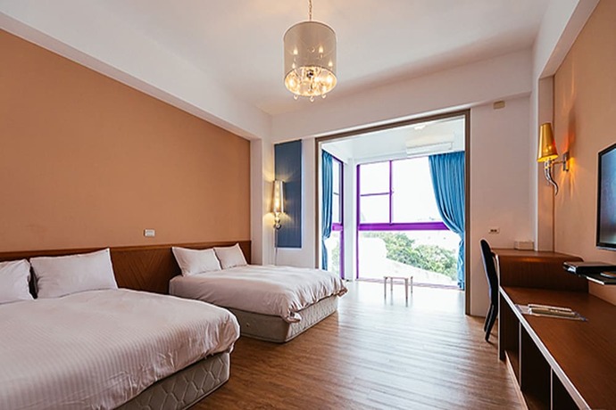 Imagen de la habitación del Hotel Dufa Luxury Manor. Foto 19