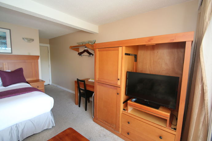 Imagen de los exteriores del Hotel Duffin Cove Oceanfront Lodging. Foto 15