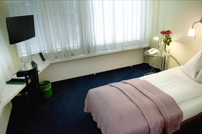 Imagen de la habitación del Hotel Dufour, BIEL . Foto 4