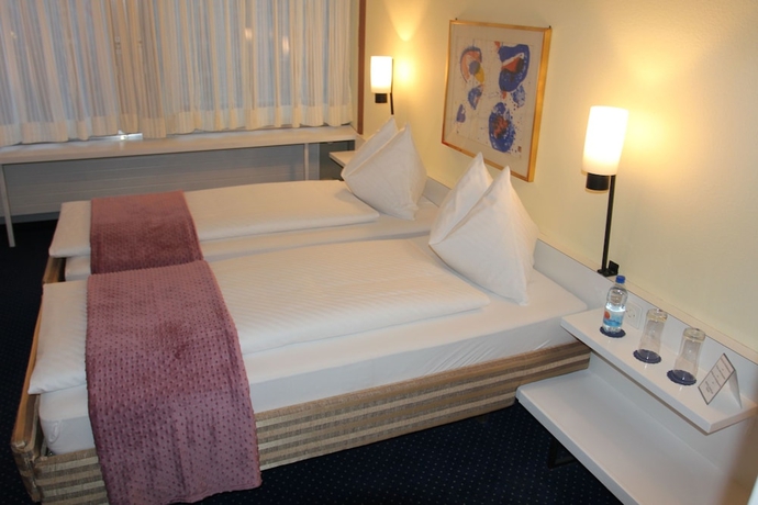 Imagen de la habitación del Hotel Dufour, BIEL . Foto 7