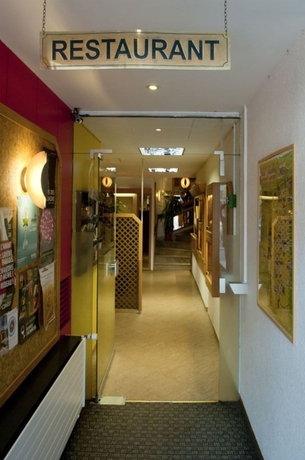 Imagen de los interiores del Hotel Dufour. Foto 11