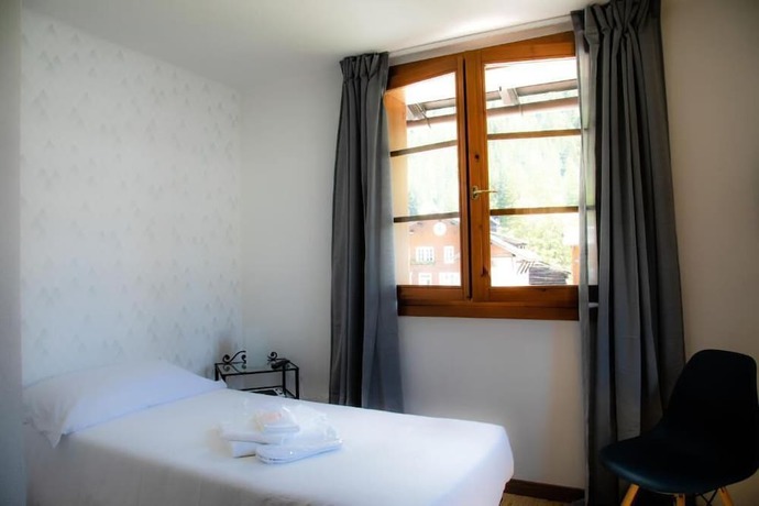 Imagen de la habitación del Hotel Dufour, Macugnaga. Foto 5
