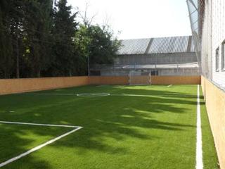 Imagen de los exteriores del Hotel Duga. Foto 21
