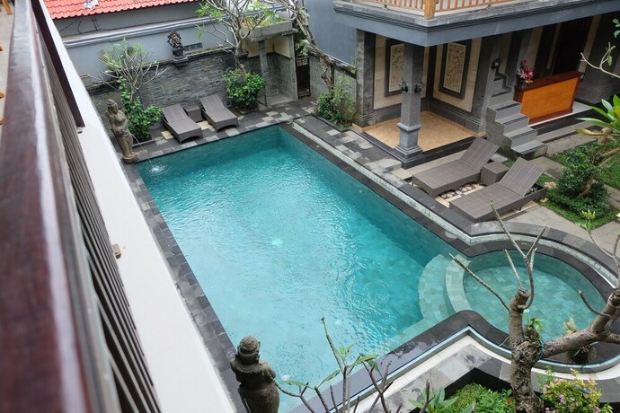 Imagen de la piscina del Hotel Dugul Hidden. Foto 30