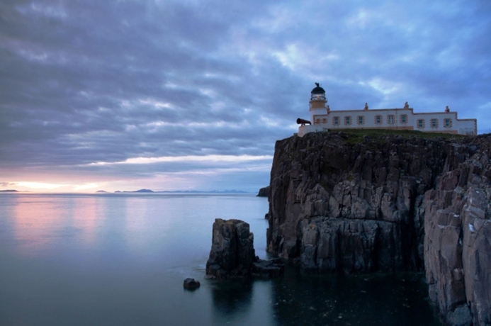 Imagen de los exteriores del Hotel Duisdale House. Foto 12