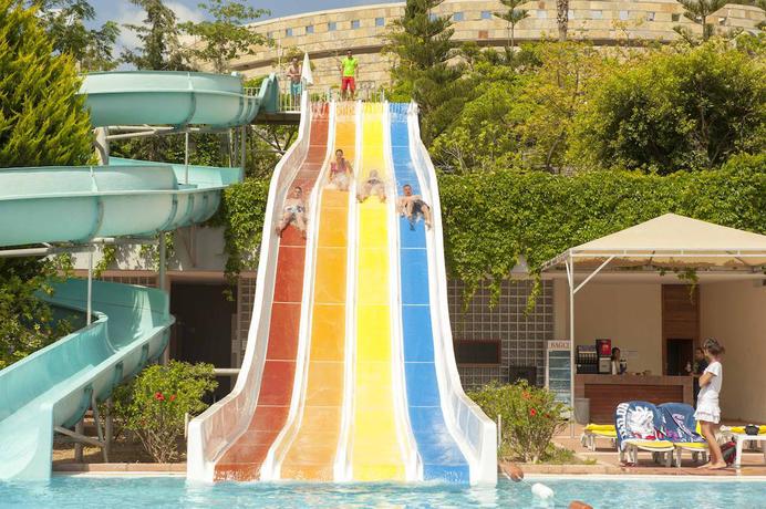 Imagen de la piscina del Hotel Duja Bodrum. Foto 10