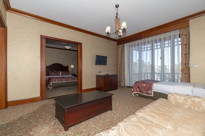 Imagen de la habitación del Hotel Duja Chalet Ski Center. Foto 6