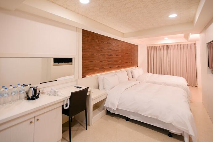 Imagen general del Hotel Duke Business. Foto 10