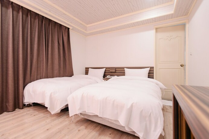 Imagen de la habitación del Hotel Duke Business. Foto 18