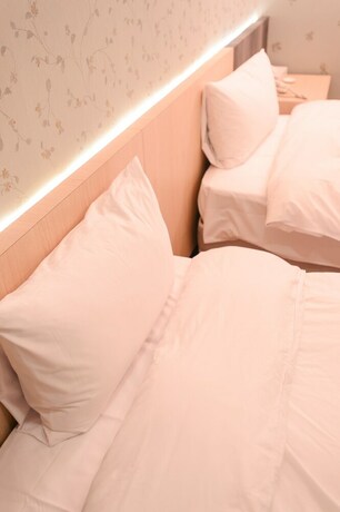 Imagen de la habitación del Hotel Duke Business. Foto 28