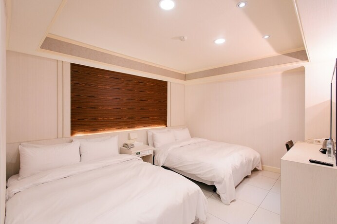 Imagen de la habitación del Hotel Duke Business. Foto 29