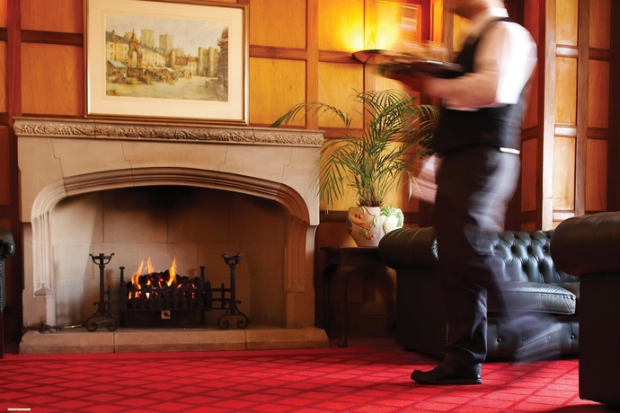 Imagen del bar/restaurante del Hotel Duke Of Cornwall. Foto 5