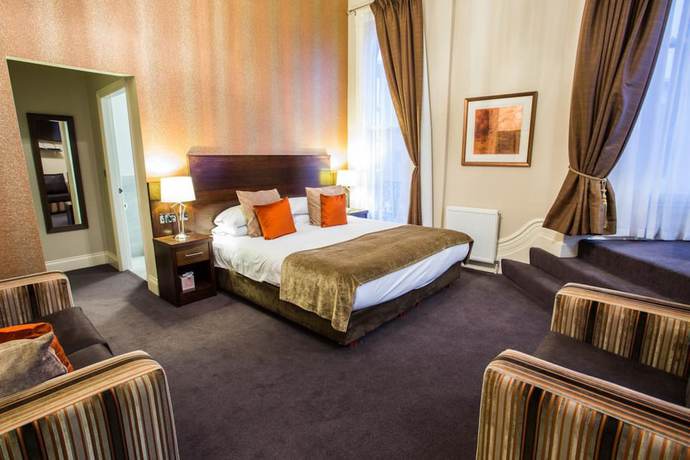 Imagen de la habitación del Hotel Duke Of Edinburgh. Foto 4