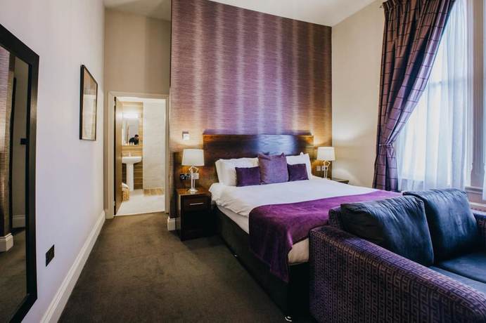 Imagen de la habitación del Hotel Duke Of Edinburgh. Foto 7