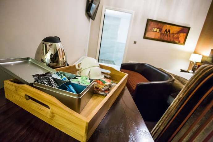 Imagen de la habitación del Hotel Duke Of Edinburgh. Foto 19